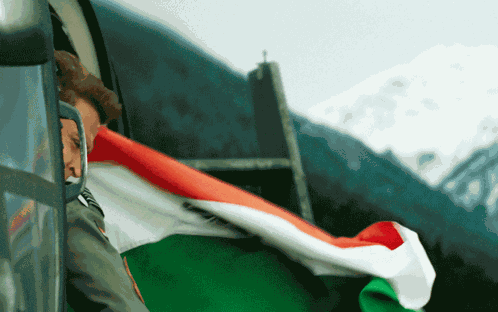 Hrithik Roshan Fighter Teaser GIF