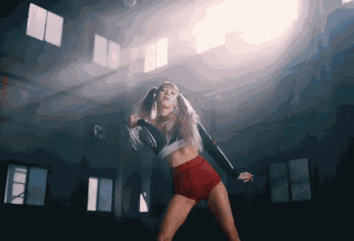Hyunababe Lisa GIF