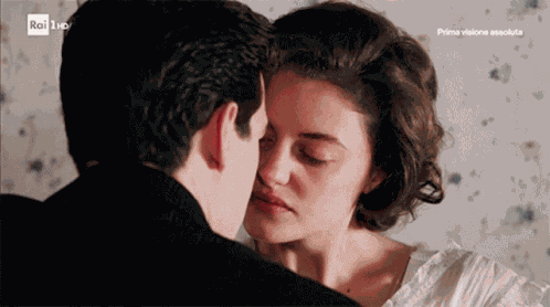 Il Paradiso Delle Signore Riccardo E Nicoletta GIF