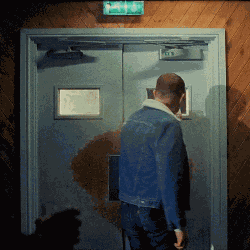 I'M Leaving The Chisel GIF