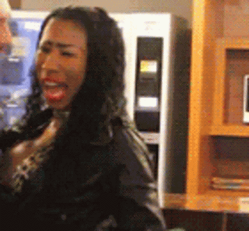 Ines Brasil GIF