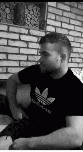 Italian Karesz GIF