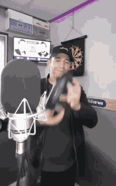 Jayjames Headphones GIF