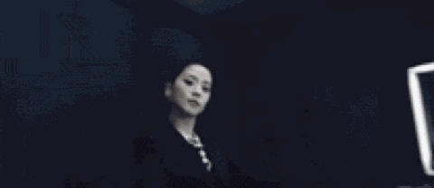 Jisoo Earthquake GIF