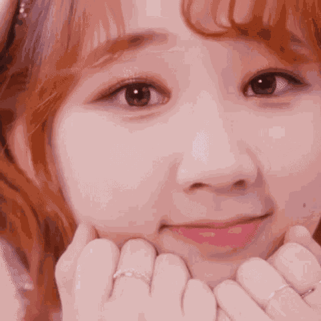 Jiyoon Weeekly GIF