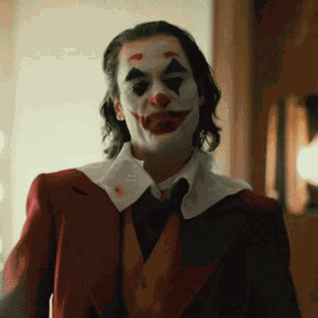 Joaquin Phoenix Joker GIF