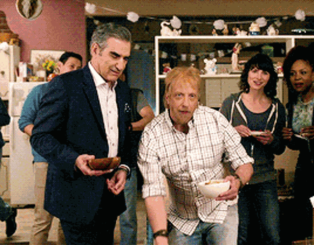 Jocelyn Pregnant Schitts Creek Gif GIF