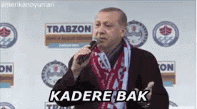 Kadere Bak GIF