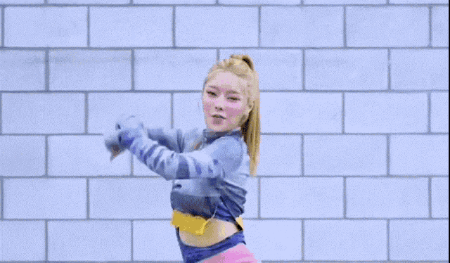 Keena Fifty Fifty GIF