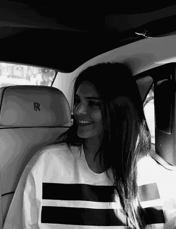 Kendall Jenner 켄달 GIF