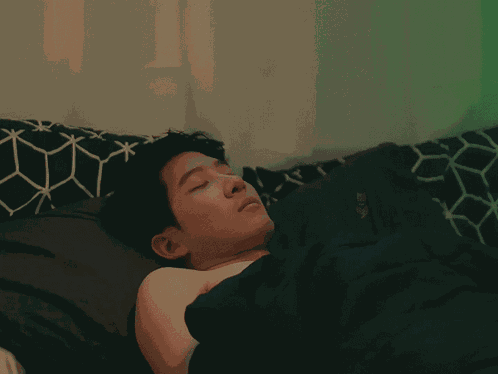 Khaotung Ivrtxi GIF