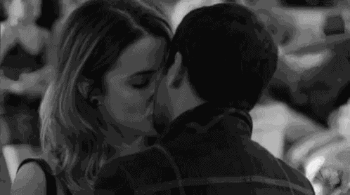 Kiss Couple GIF
