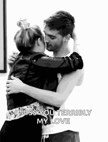 Kiss Gif Kiss Gif Couple GIF