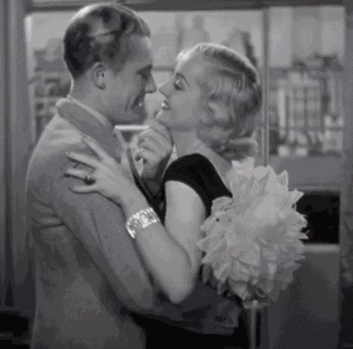Kiss Kiss Valentines Kiss GIF