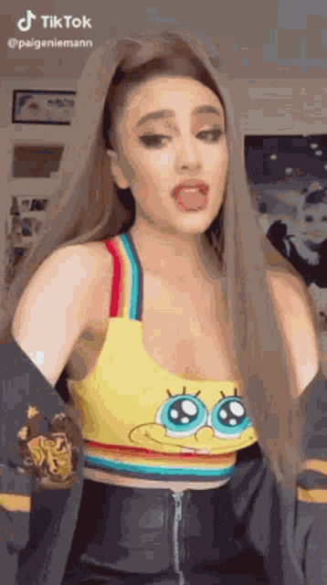 Kjswiffer Ariana GIF