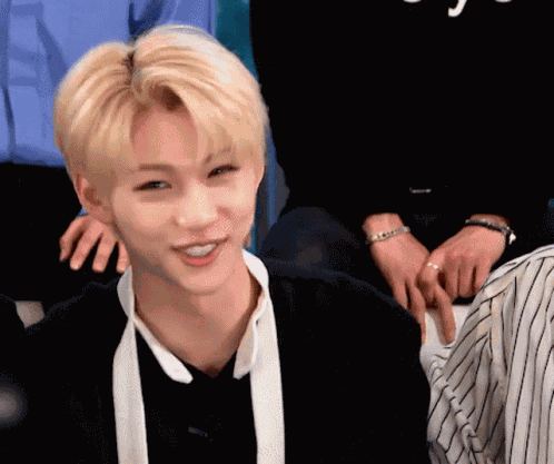 Kpop Cute GIF