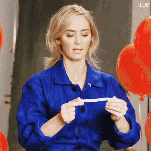 Krunt Emily Blunt GIF