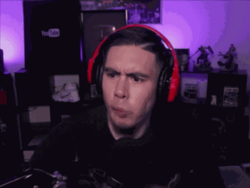Kubz Scouts Shocked GIF