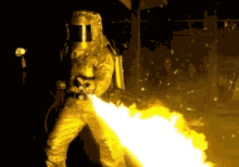 Lance Flamme GIF