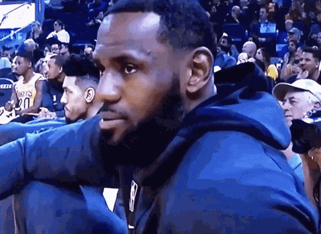 Le Bron Raymone James Sr Le Bron James GIF