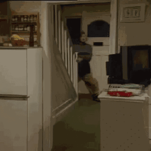 Leespoons Teenager GIF
