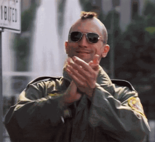 Leon Applause GIF