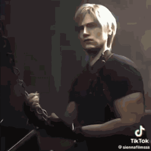 Leon Kennedy GIF