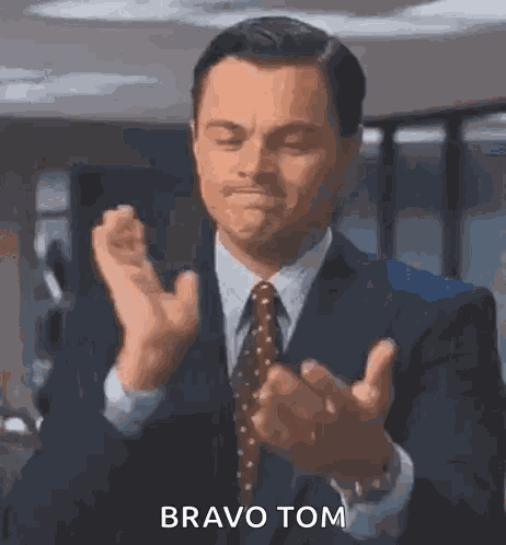 Leonardo Dicaprio Clapping GIF