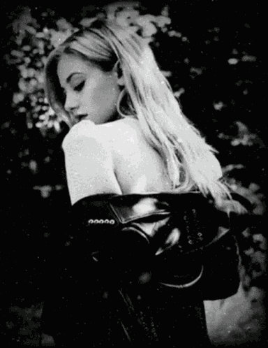 Lili Reinhart Betty Cooper GIF