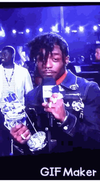 Liluzivert Yas GIF