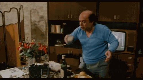 Lino Banfi Al Bar Dello Sport GIF