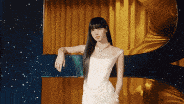 Lisa Manoban Lalisa Love Me GIF