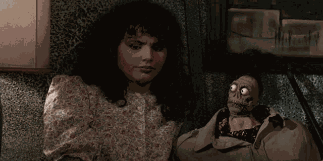 Look Beetlejuice GIF