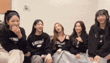 Loossemble Kim Hyunjin GIF