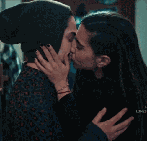 Luciale 100días Para Enamorarnos GIF