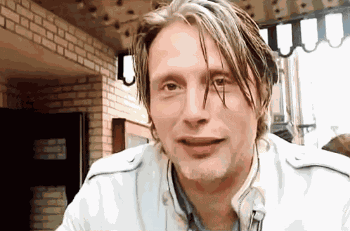 Mads Mikkelsen Hannibal GIF