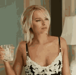 Margot Robbie What GIF