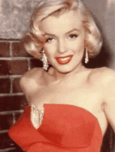 Marilyn Monroe GIF