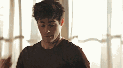 Matthew Daddario Shadowhunters GIF