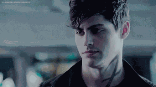 Matthew Deddario Alec Lightwood GIF