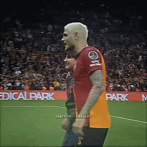 Mauro Icardi Galibiyet üçlüsü GIF