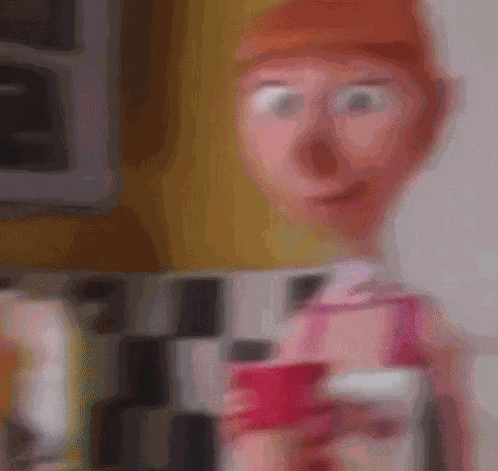 Mi Mug Lucy Wilde GIF