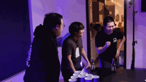 Michael Reeves Por Que No Los Dos GIF