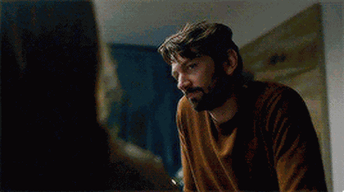 Michiel Huisman Angela Black GIF