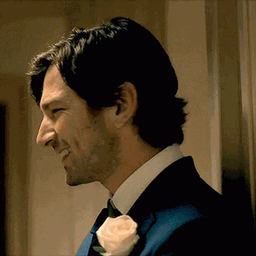 Michiel Huisman Steven Crain GIF