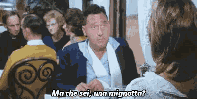 Mignotta Puttana Zoccola Smignottare Insulto Alberto Sordi Giffetteria GIF