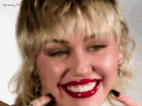 Miley Cyrus Cyrussgifs GIF