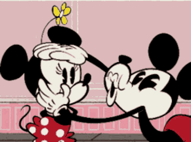 Minnie Mouse And Mickey Mouse GIF