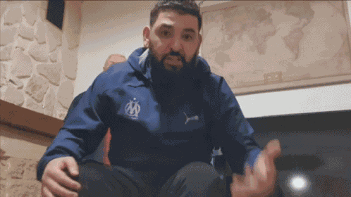 Mohamed Henni Henni GIF
