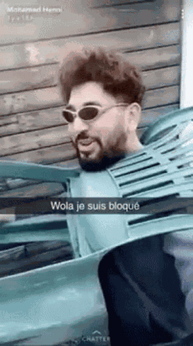Mohamed Henni Mohamed GIF